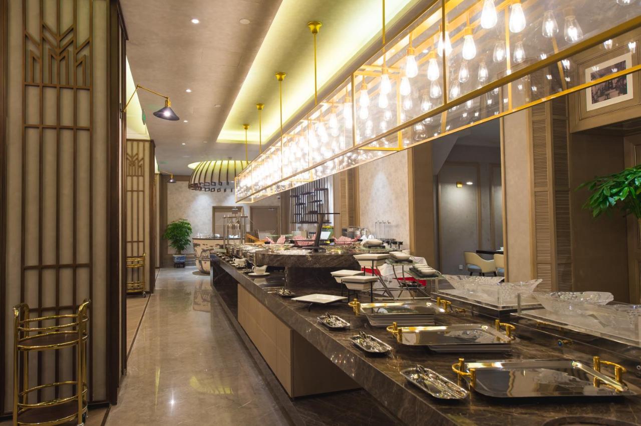 Jinjiang Metropolo Hotel Classic Nanjing Road Sanghaj Kültér fotó