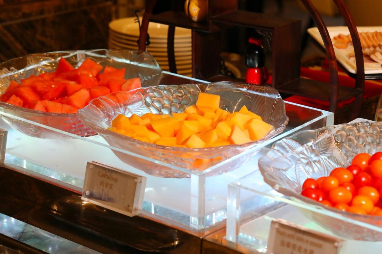Jinjiang Metropolo Hotel Classic Nanjing Road Sanghaj Kültér fotó